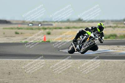 media/Apr-18-2025-TrackDaz (Fri) [[45f5874c44]]/C Group/Session 1 (Turn 7)/